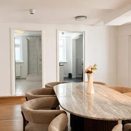 Sunset Club - Rooftop Living - - - Neu *
